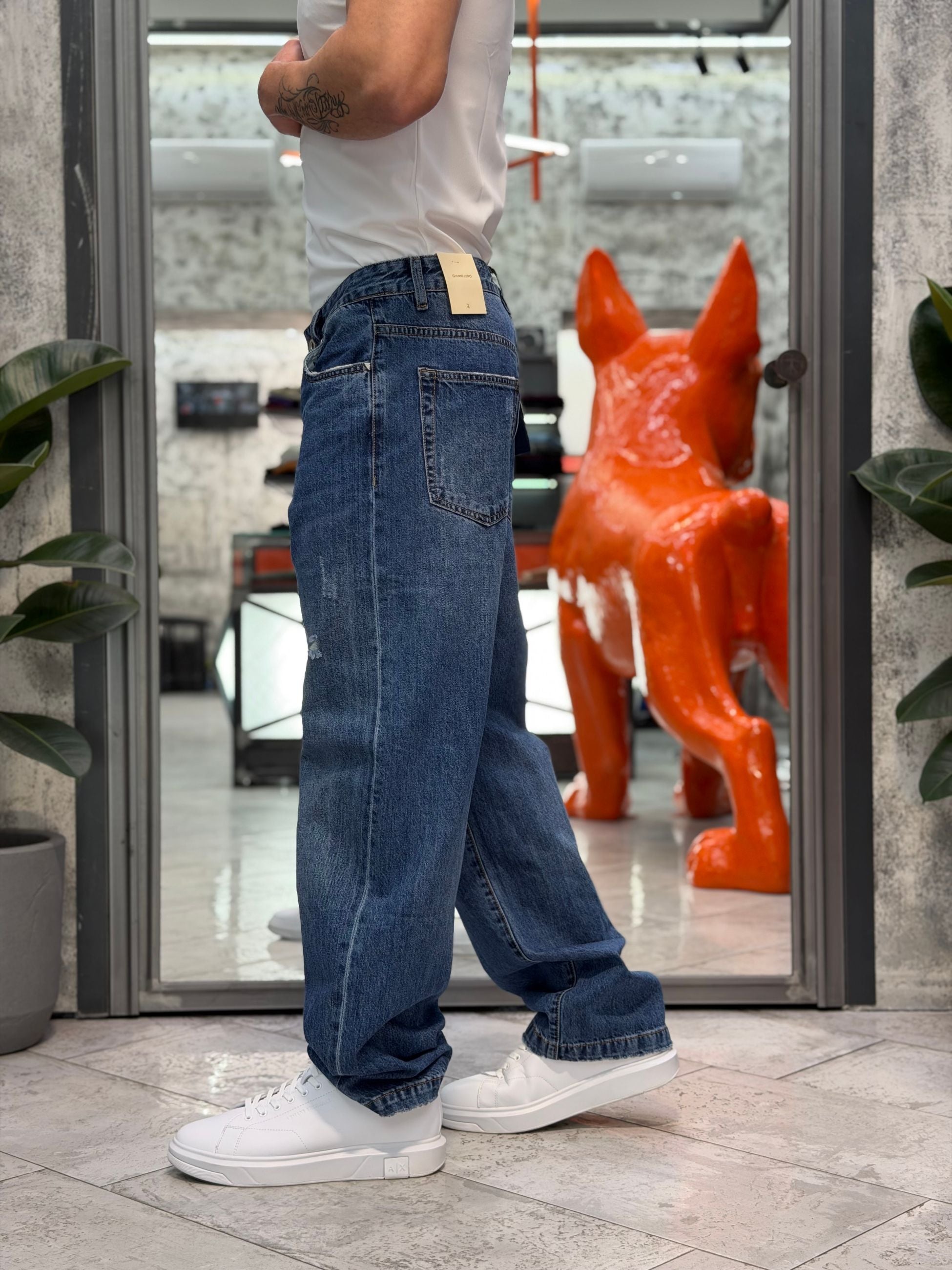 JEANS MAX BLUE DARK WASH CON MACRO ABRASIONI - WIDE FIT GL6391Q