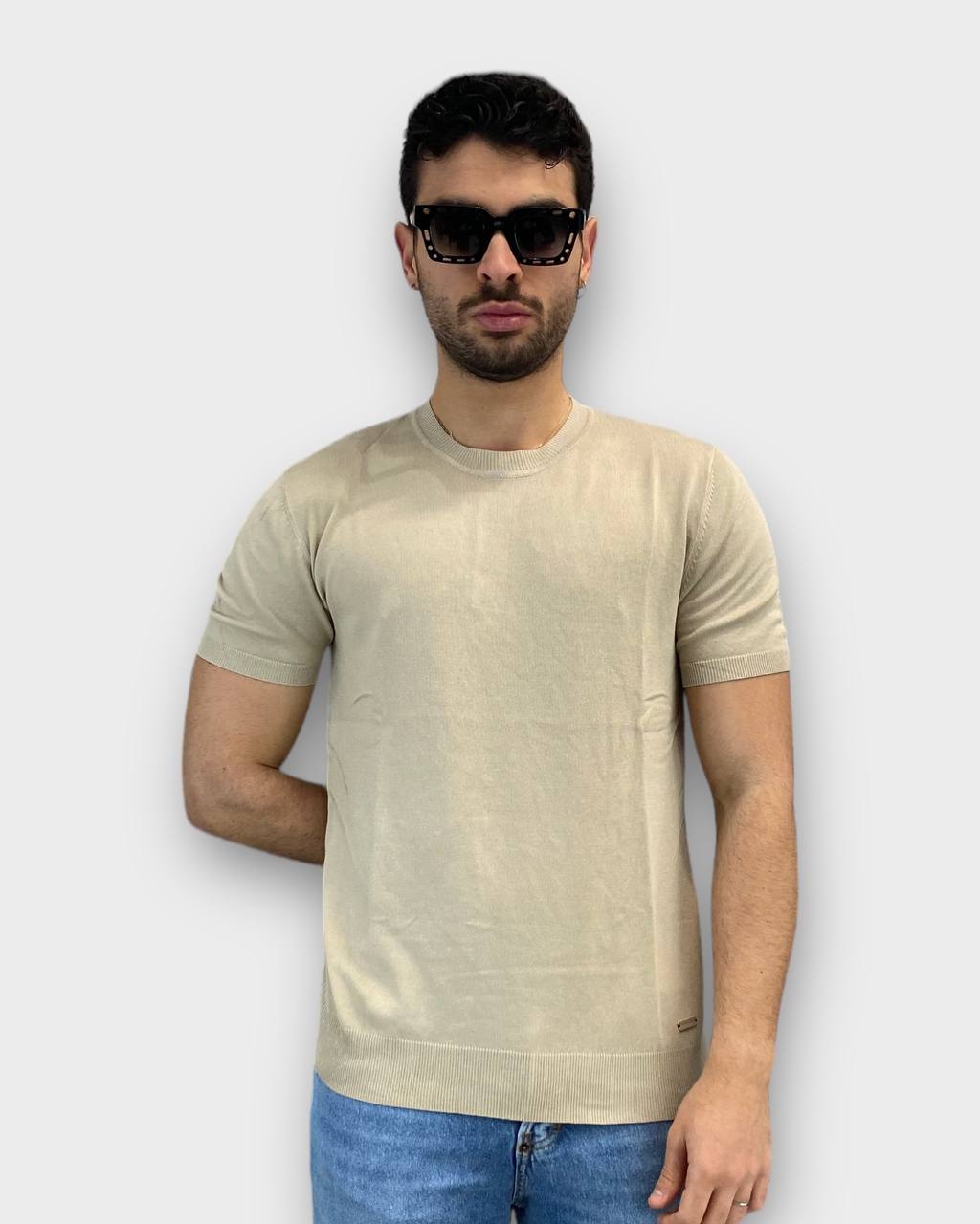 T-SHIRT IN FILO BASIC - MANICHE E VITA ELASTICIZZATE - REGULAR FIT