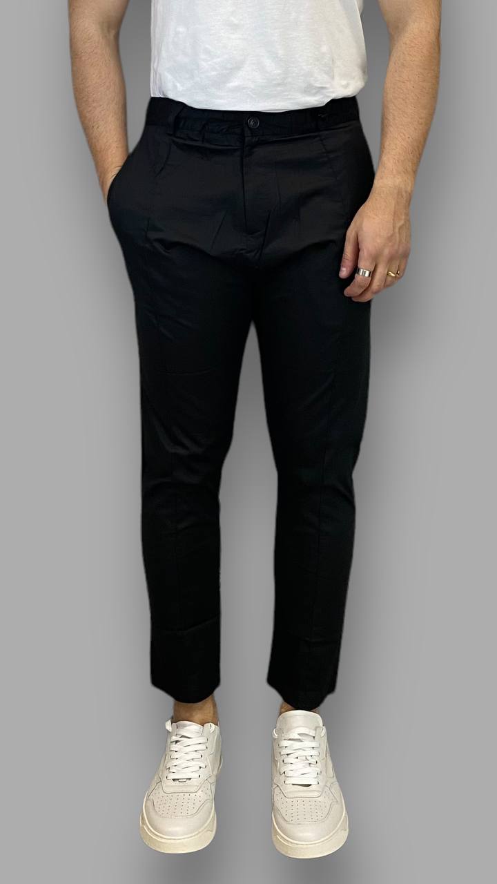 PANTALONE IN FRESCA VISCOSA CON RIGA CENTRALE E COULISSE SUI FIANCHI - SLIM FIT