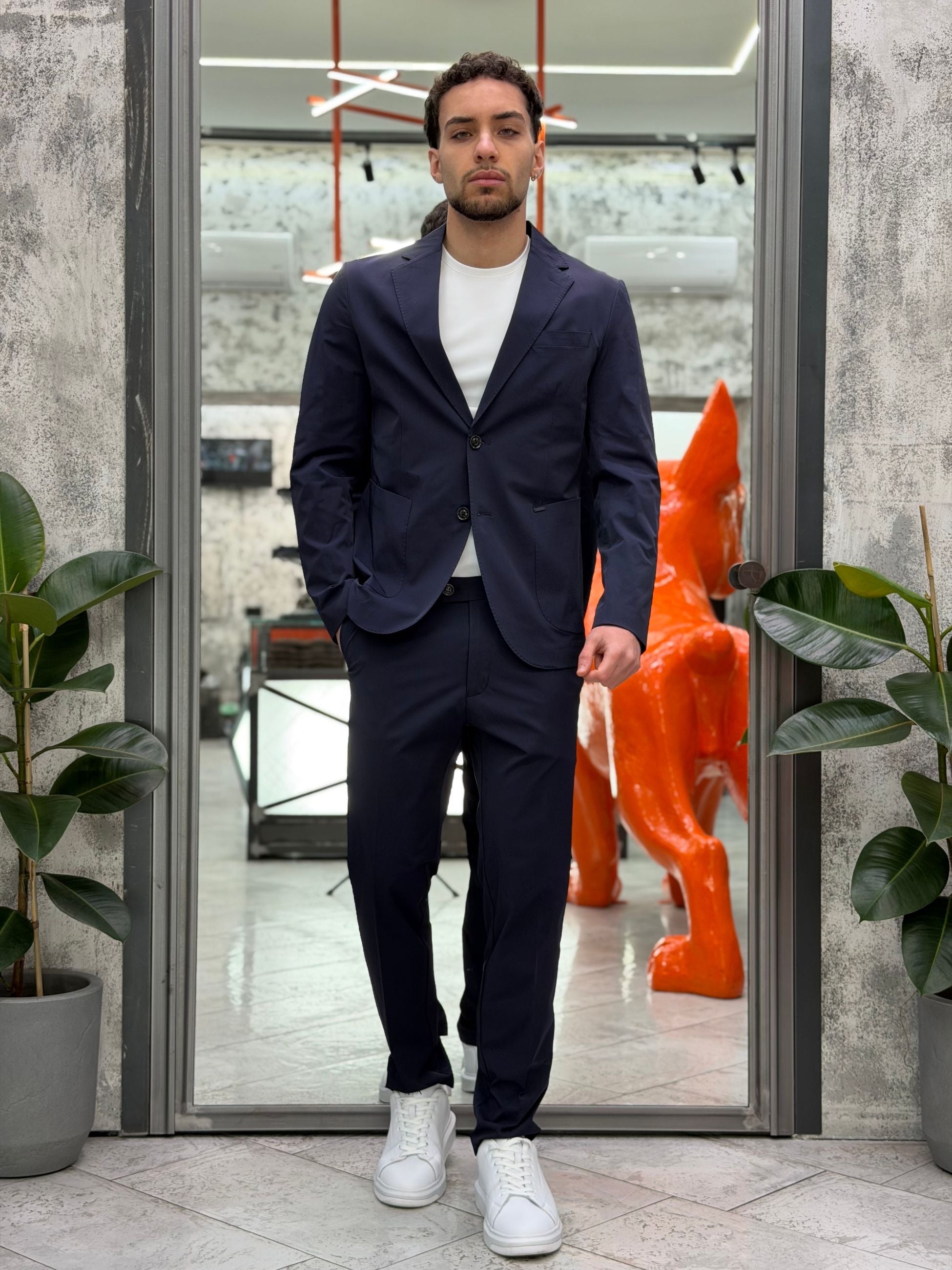 ABITO COMPLETO CON GIACCA MONOPETTO E PANTALONE REGULAR TASCA AMERICA IN LEGGERO TESSUTO ELASTICIZZATO - REGULAR FIT GL3015TRAB.BLU
