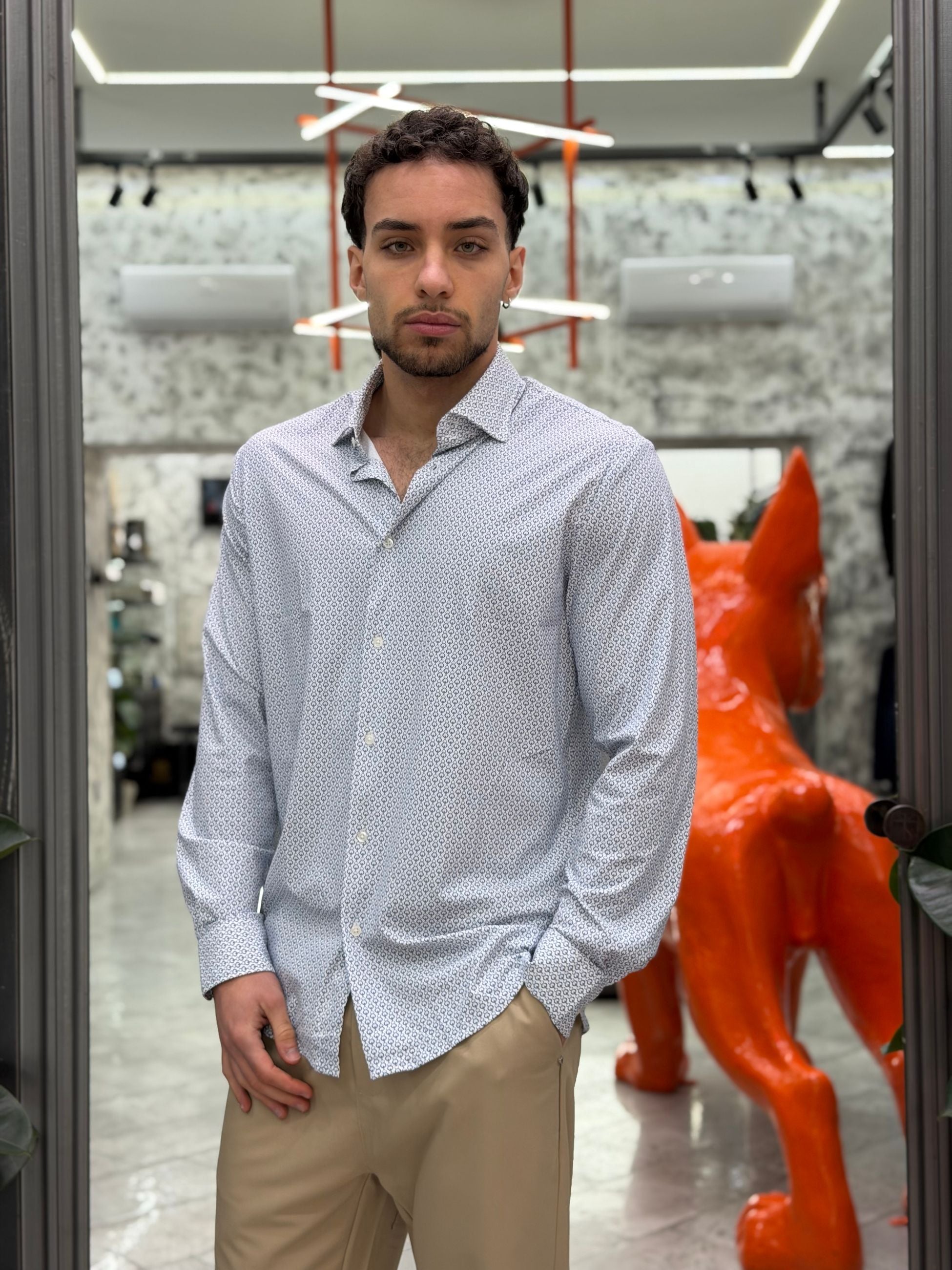 CAMICIA NO STIRO IN TESSUTO PREMIUM ELASTICIZZATO MICRO FANTASIA - REGULAR FIT FIO4160