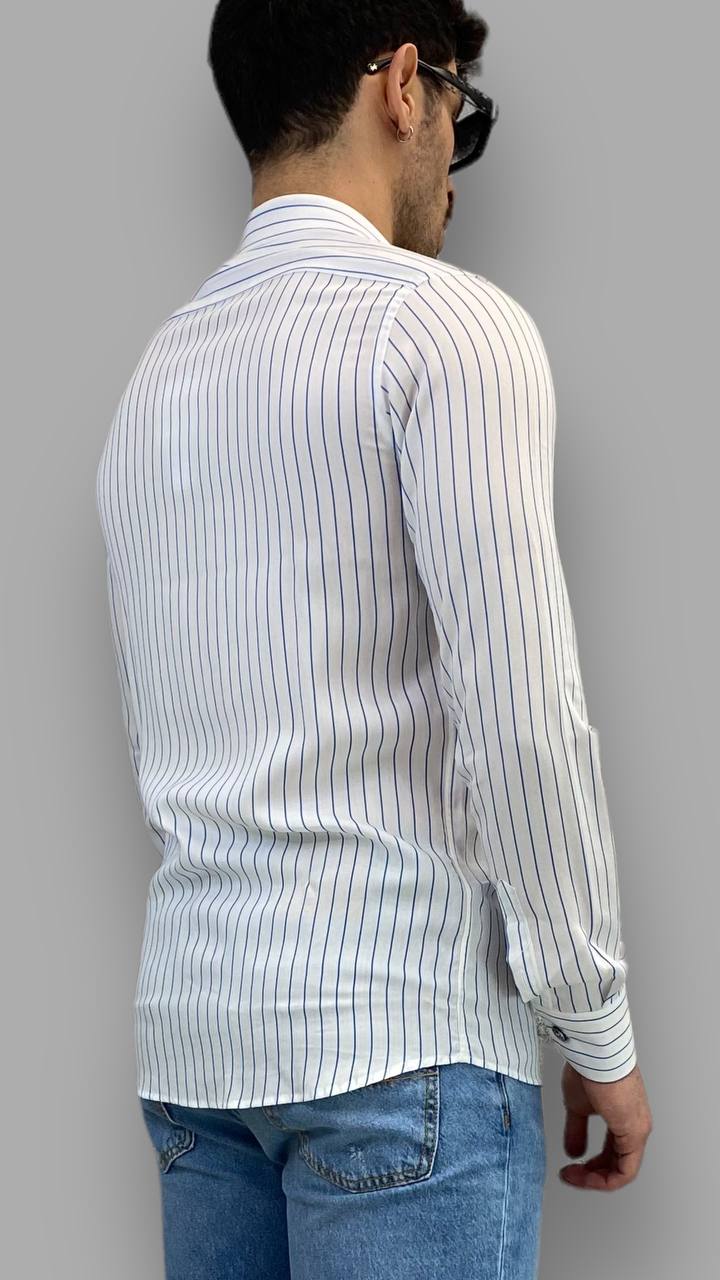 CAMICIA A RIGHE STRETTE IN VISCOSA CON BOTTONI EFFETTO LEGNO - REGULAR FIT