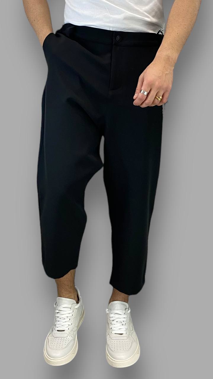 PANTALONE IN TESSUTO ELEGANTE MODELLO JAPAN CON ACCESSORIO CATENA REMOVIBILE - RELAXED FIT