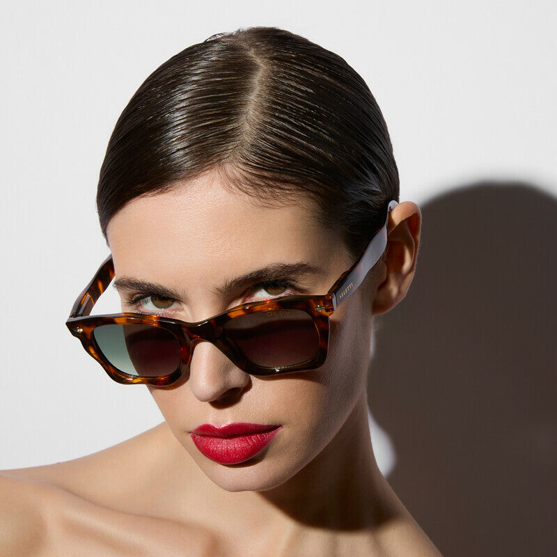 OCCHIALI DA SOLE DAKOTA OKS02-CHG