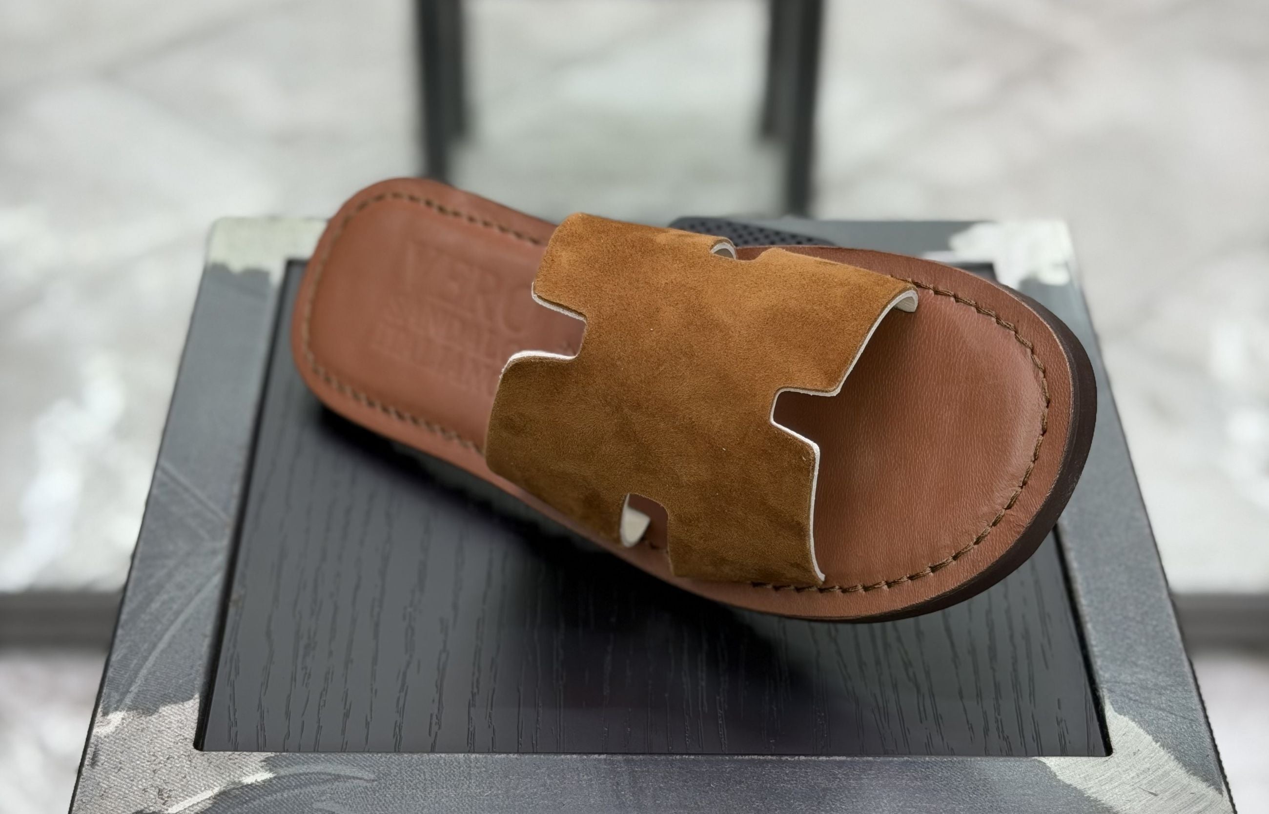 SANDALO IN PELLE MODELLO HERMES SANH25.TAB