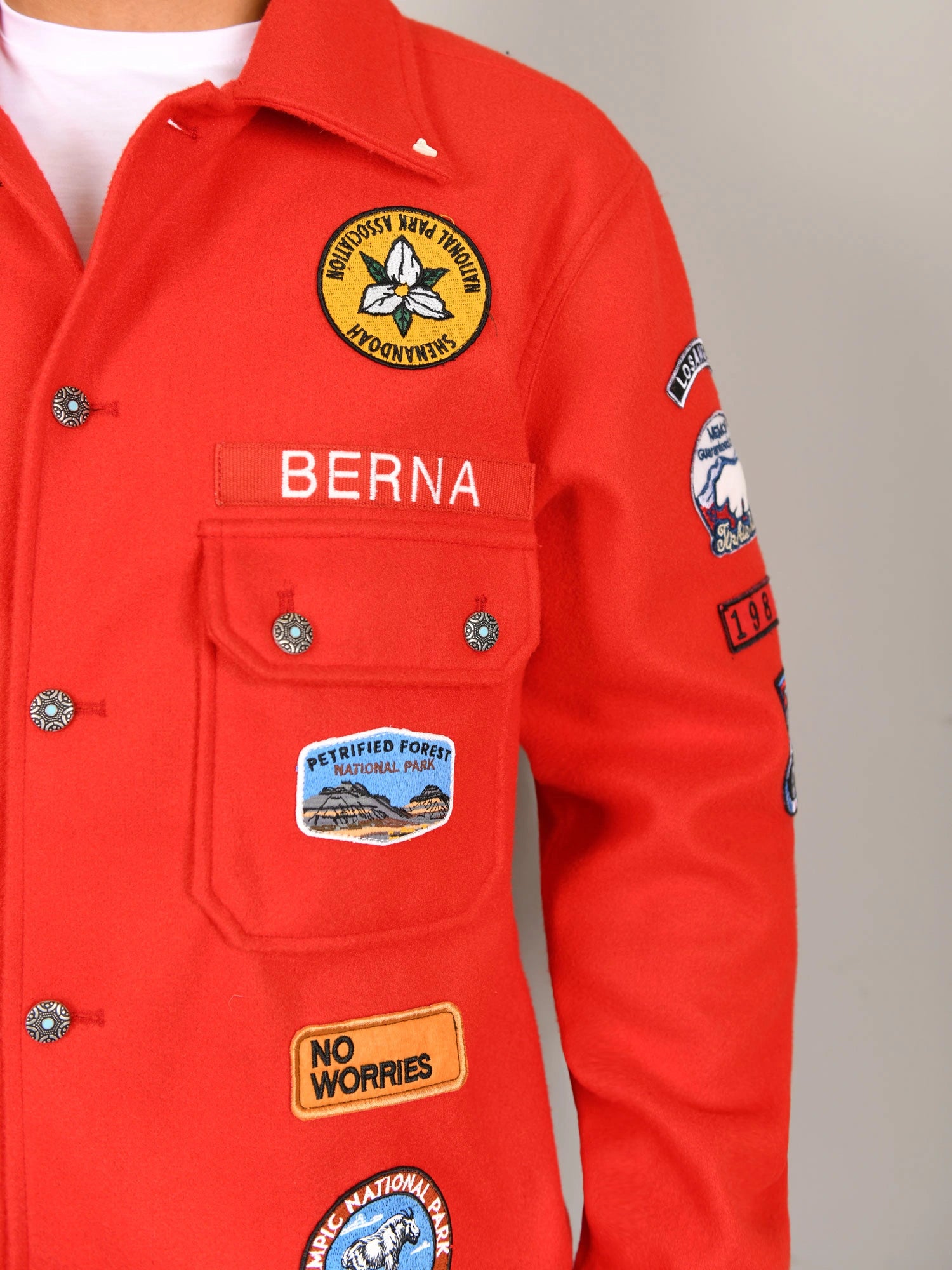 OVERSHIRT BOY SCOUT IN FIBRE RIGENERATE CON COLLETTO CLASSICO E PATCH APPLICATE - RELAXED FIT M252306-126