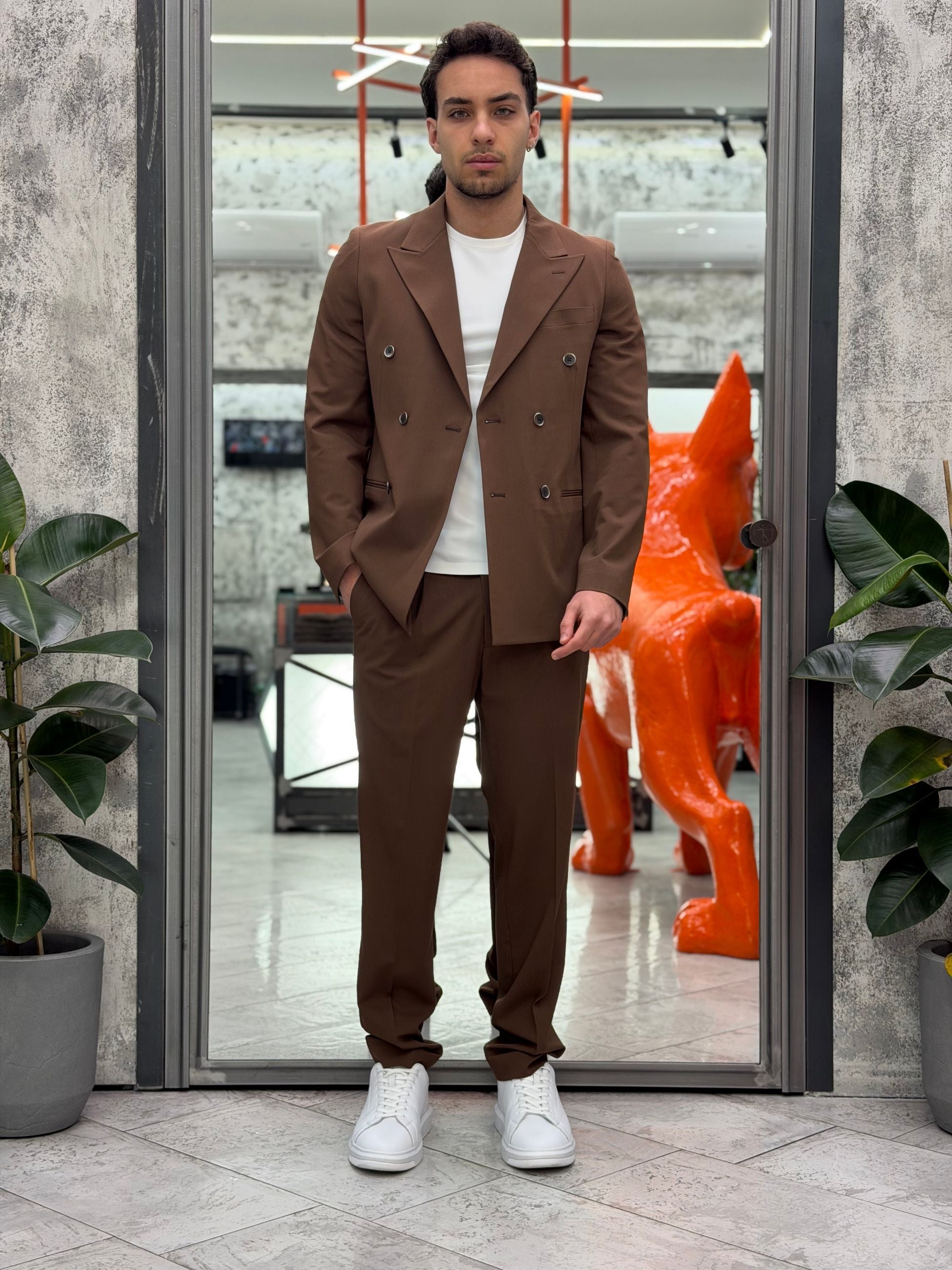ABITO COMPLETO CON GIACCA DOPPIOPETTO E PANTALONE REGULAR ABE48SS.MOK