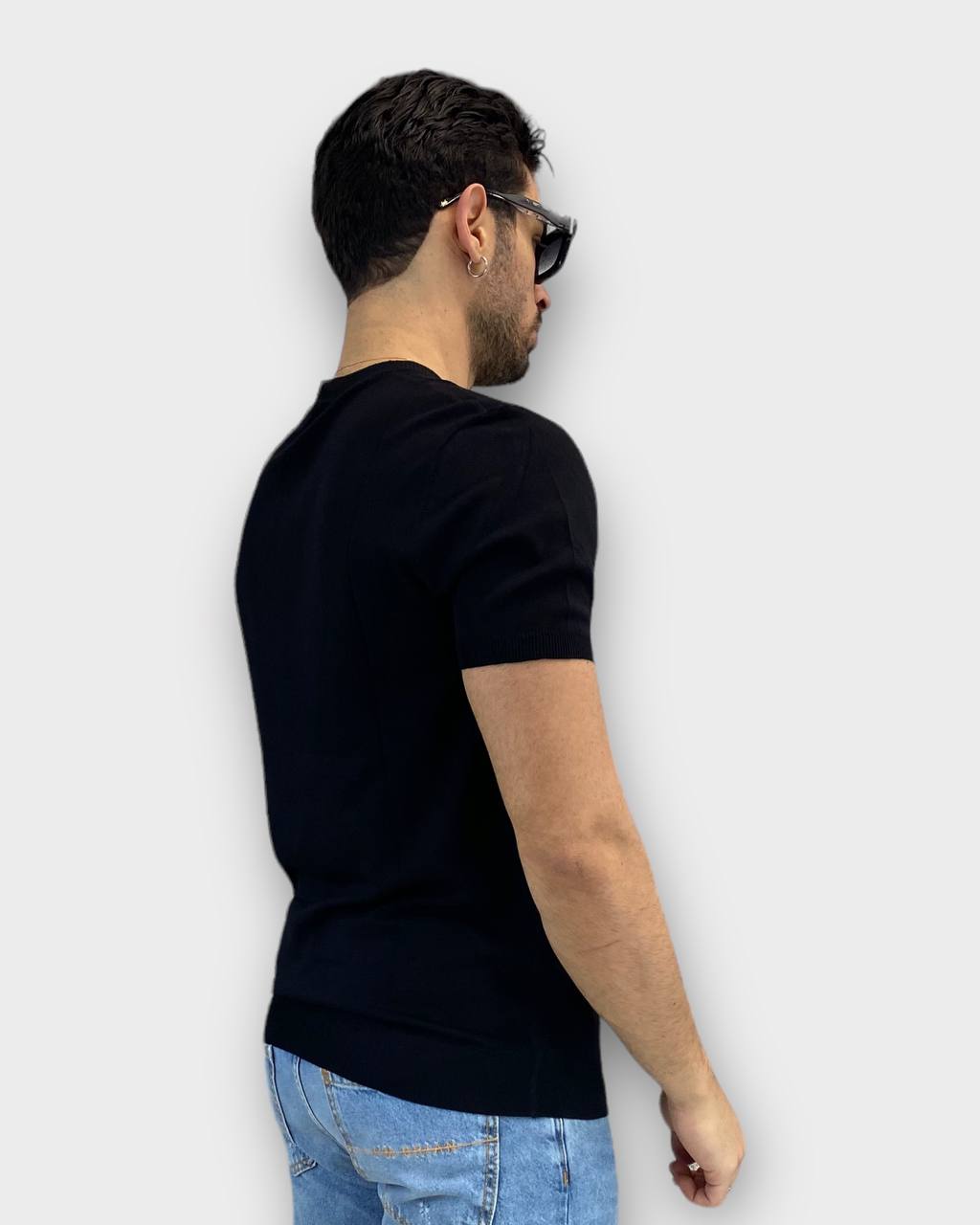 T-SHIRT IN FILO BASIC - MANICHE E VITA ELASTICIZZATE - REGULAR FIT