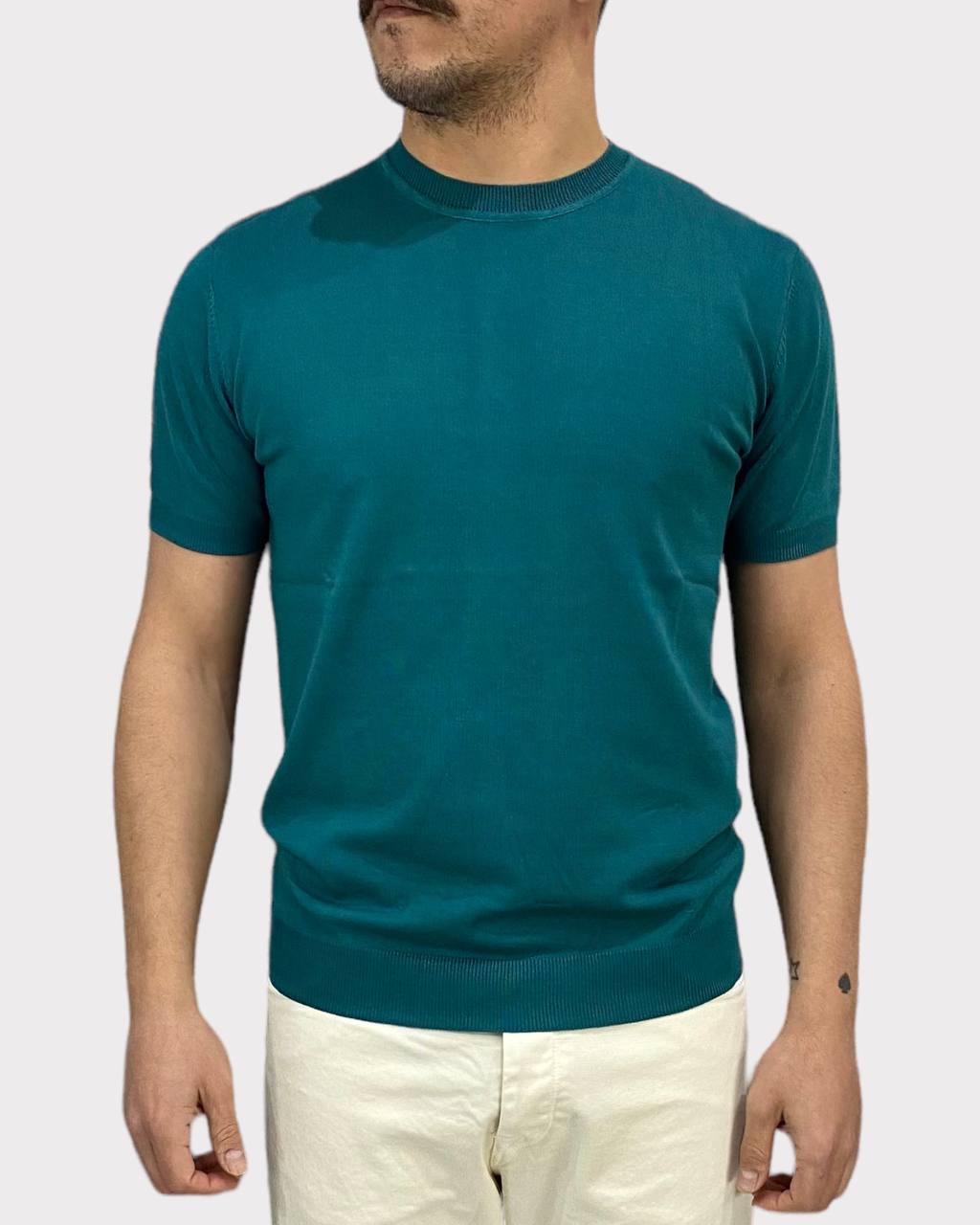 T-SHIRT IN FILO BASIC - MANICHE E VITA ELASTICIZZATE - REGULAR FIT