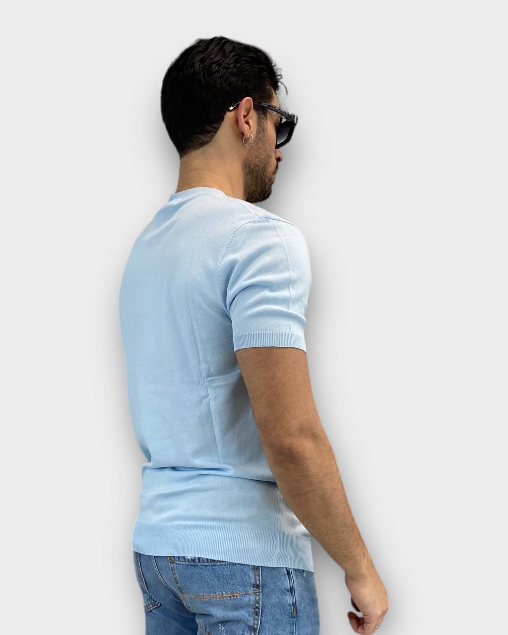 T-SHIRT IN FILO BASIC - MANICHE E VITA ELASTICIZZATE - REGULAR FIT