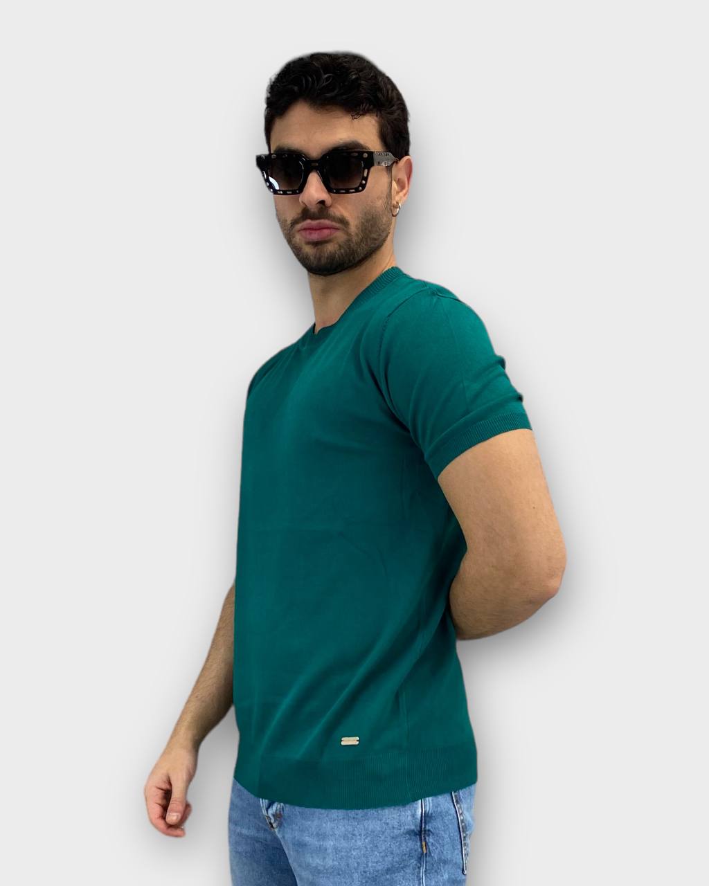 T-SHIRT IN FILO BASIC - MANICHE E VITA ELASTICIZZATE - REGULAR FIT