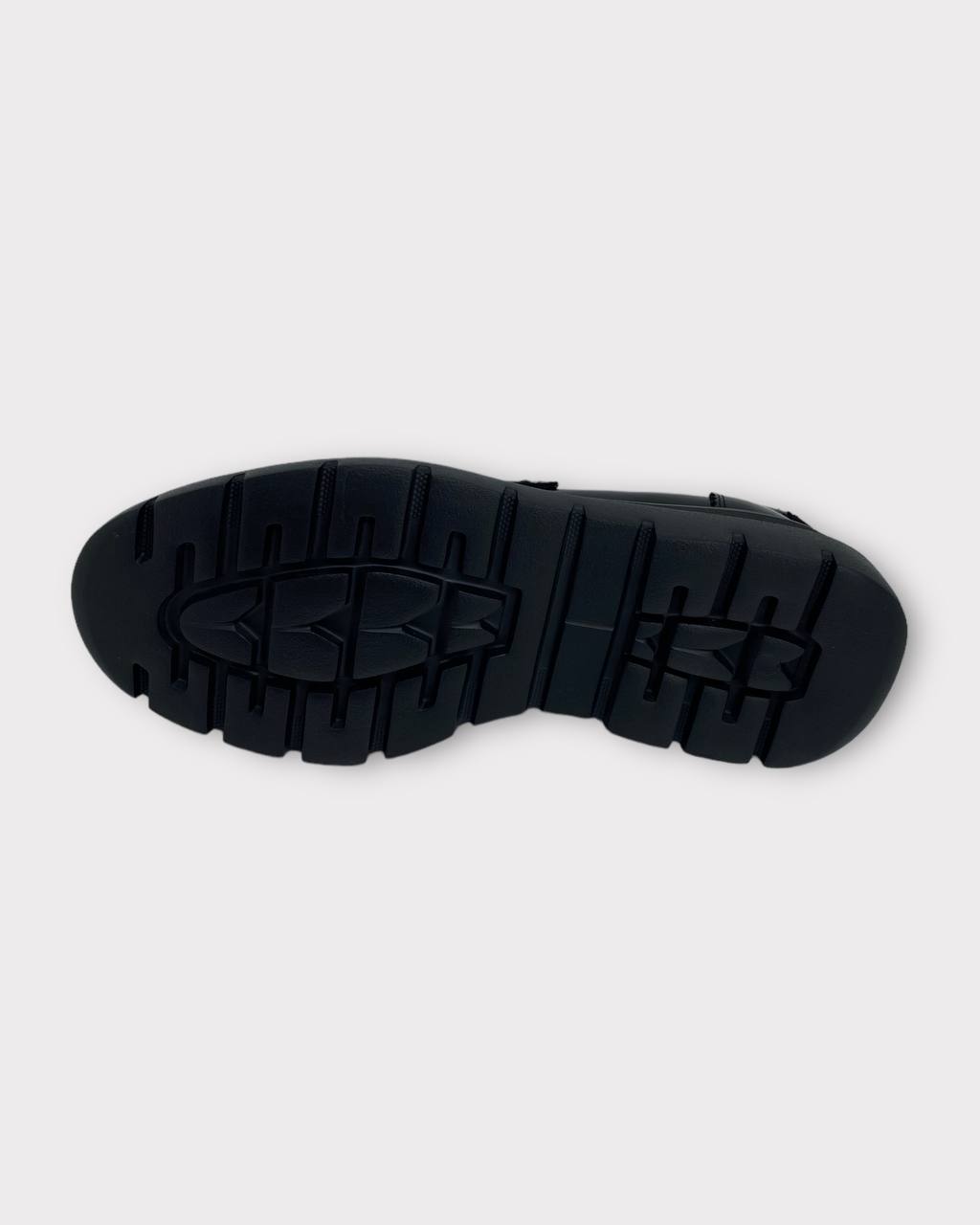 MOCASSINO IN PELLE SPAZZOLATA LUCIDA CON SUOLA OVERSIZE